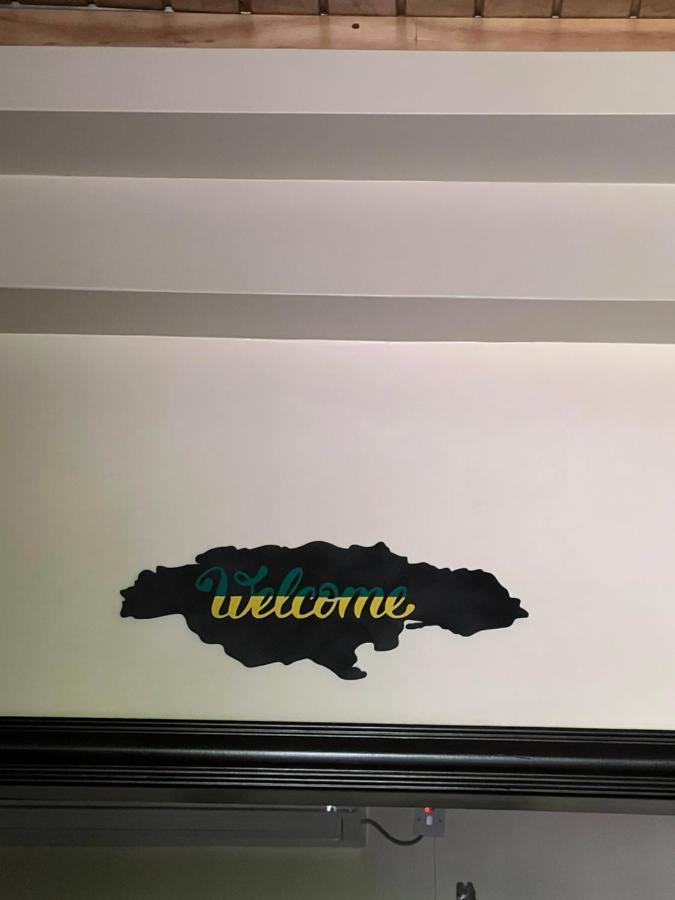 Kingston Oasis One Bedroom 外观 照片